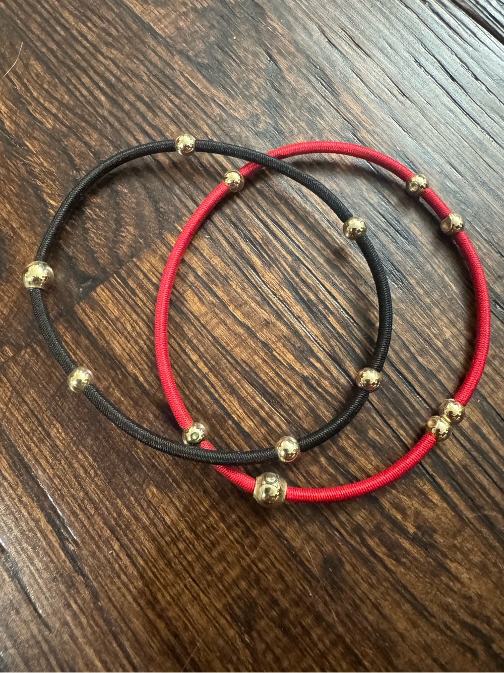 Enewton essentials Two Elastic Gold Bead Bracelets Hair Ties Red and Black - Picture 8 of 8